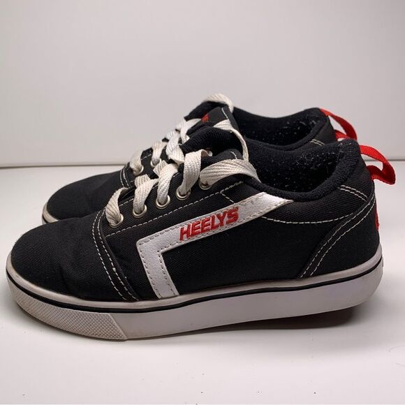 Heelys GR8 Pro 20 Casual Skate Sneaker Youth Size US 2 UK 1 EU 33 black red - Picture 1 of 8
